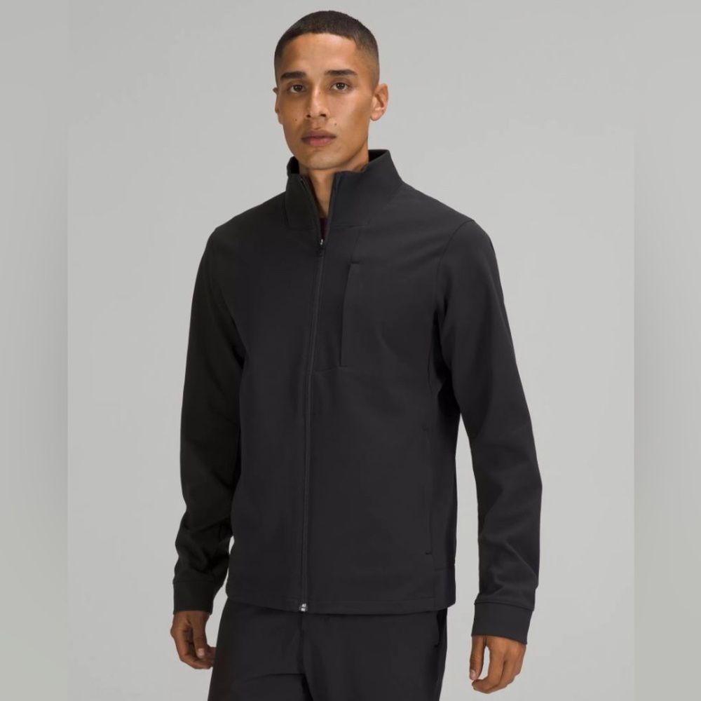 Brand new lululemon sojourn jacket